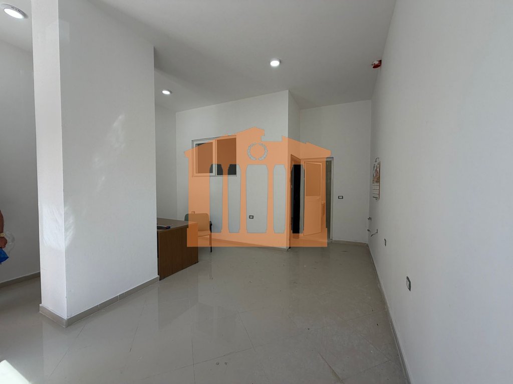 Apartment for sale in Prane Postes qendrore, Plazh, Durres