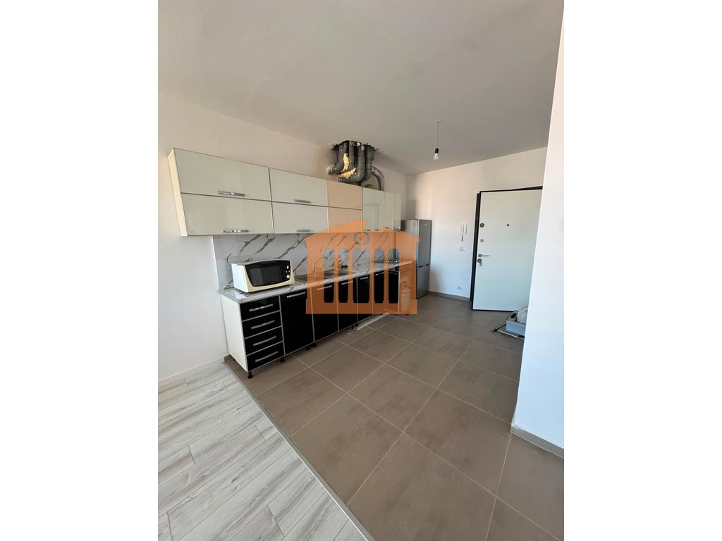 Apartment for rent in Prane Ujesjelles Kanalizime, Durres