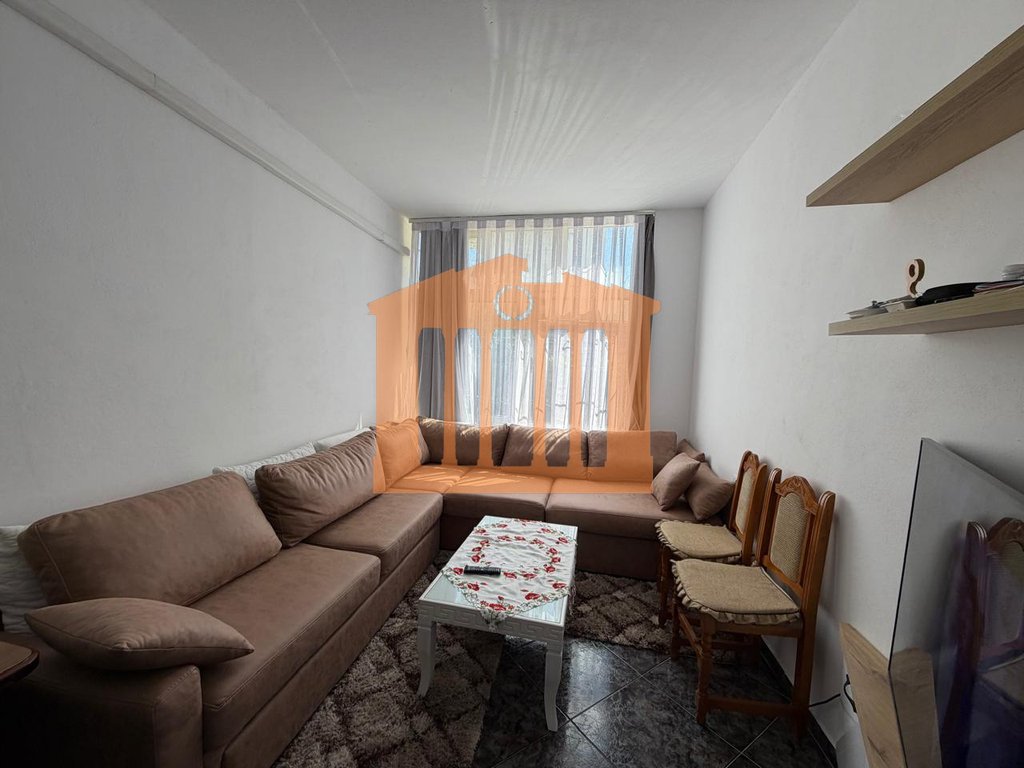 Apartment for sale in Rrota e kuqe, plazh