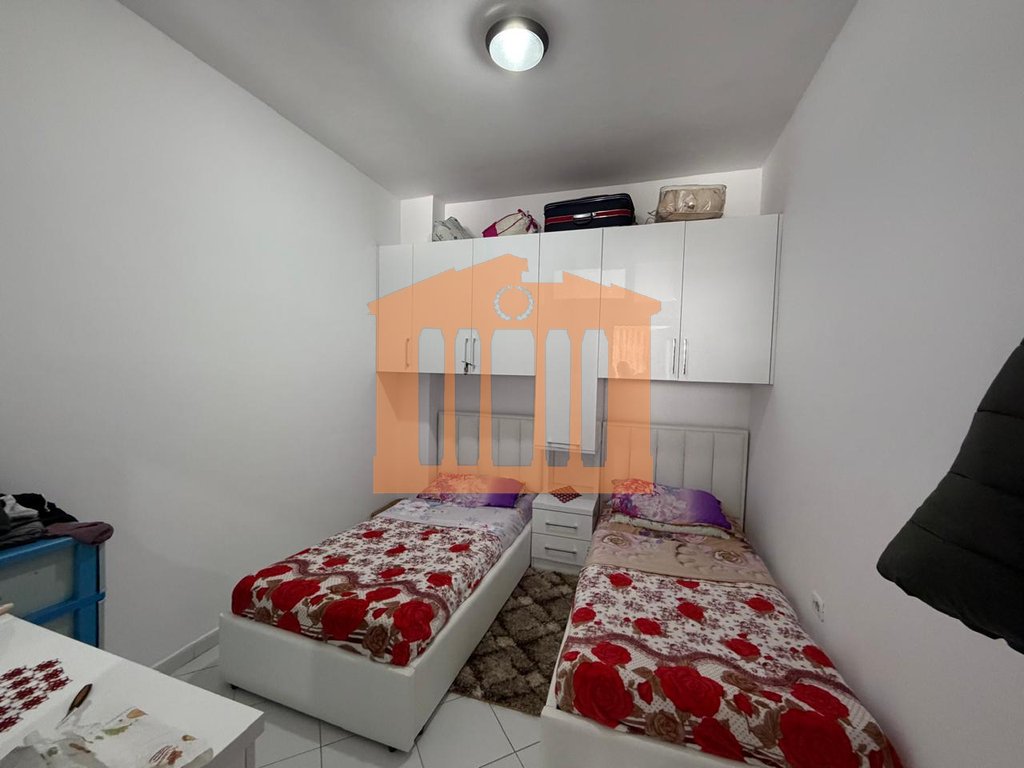 Apartment for sale in Rrota e kuqe, plazh
