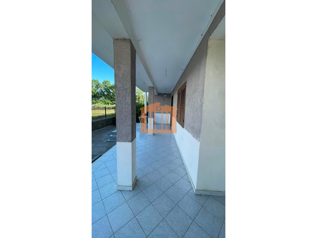 House for sale in Maminas, Durres