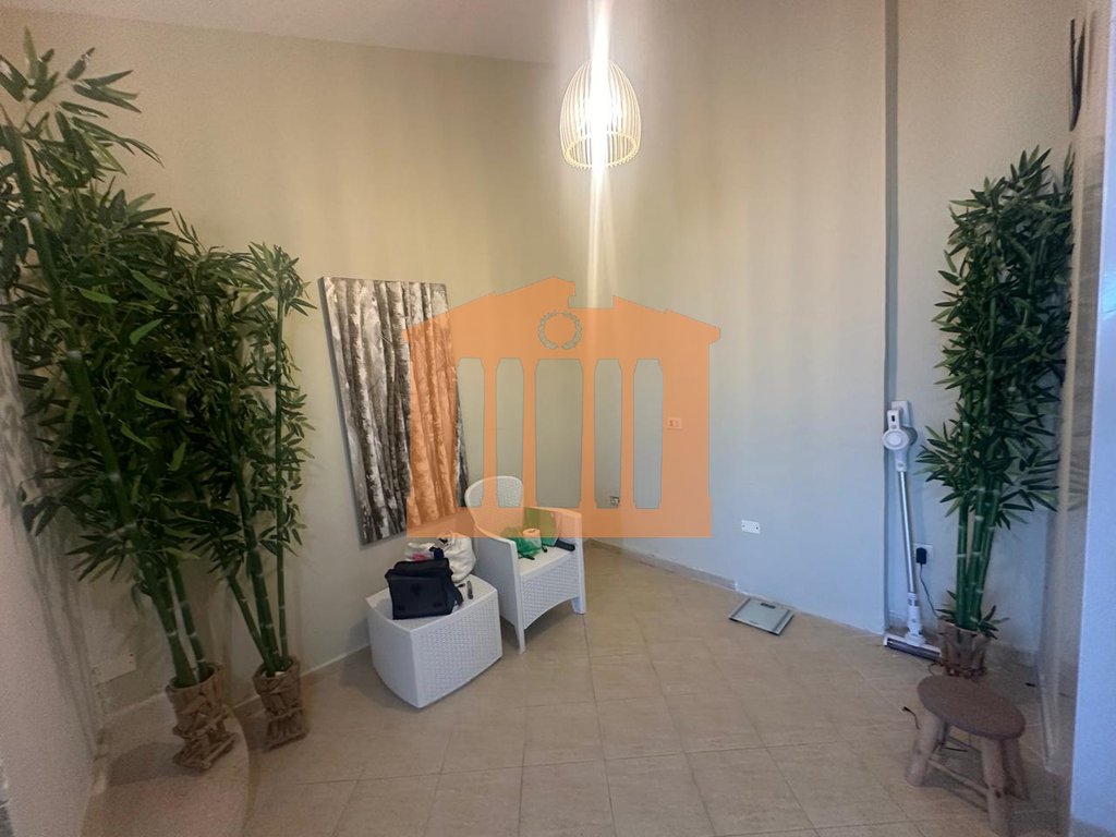 Apartment for sale in Mali i Robit, Golem