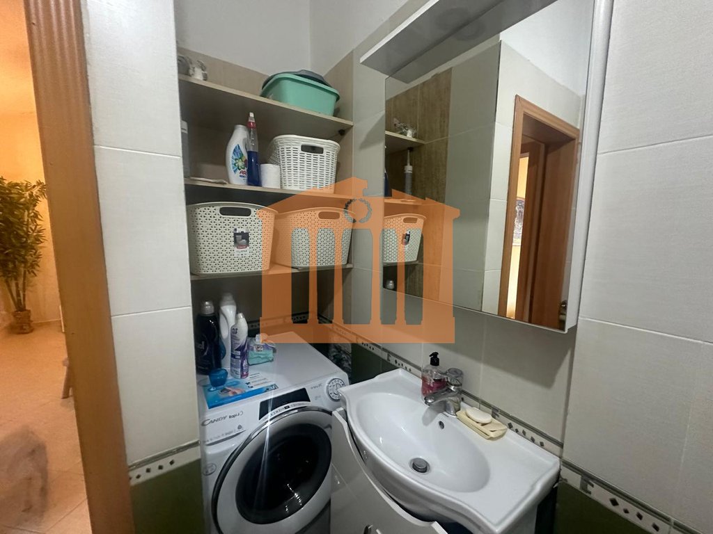 Apartment for sale in Mali i Robit, Golem