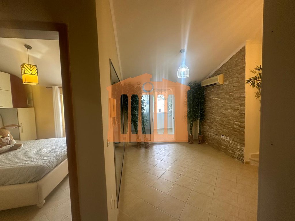 Apartment for sale in Mali i Robit, Golem