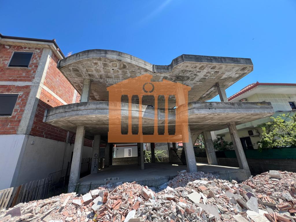 House for sale in Rruga Drejtesia Spitalle, Durres