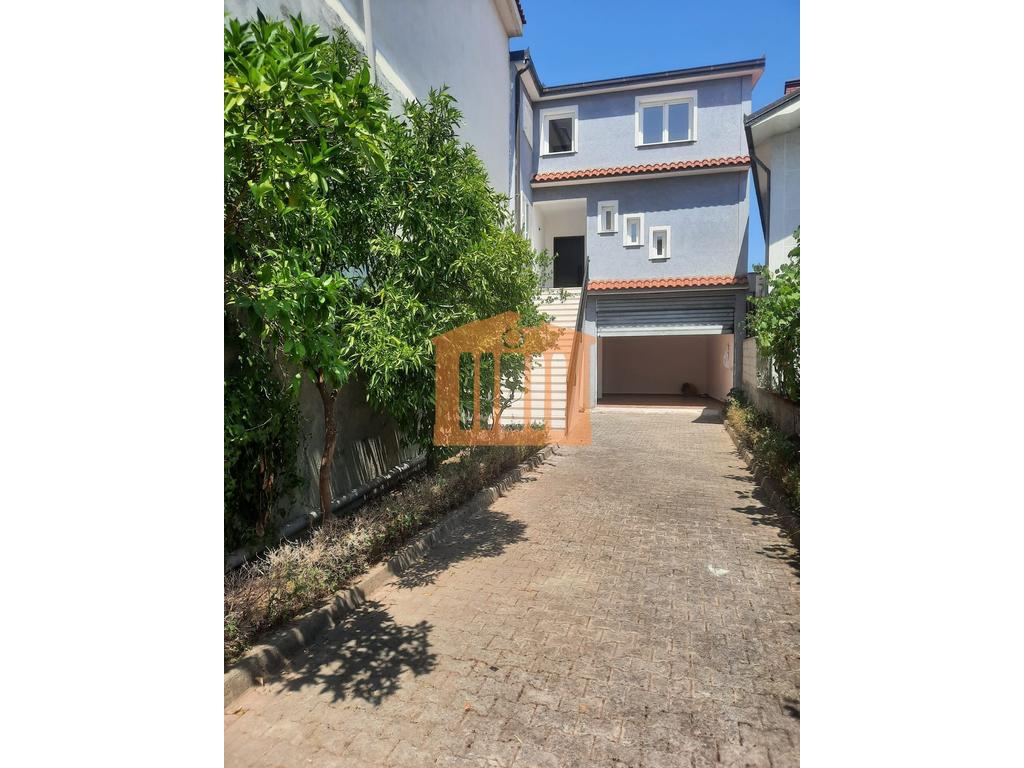 House for sale in Sukth prane Bashkise, Durres