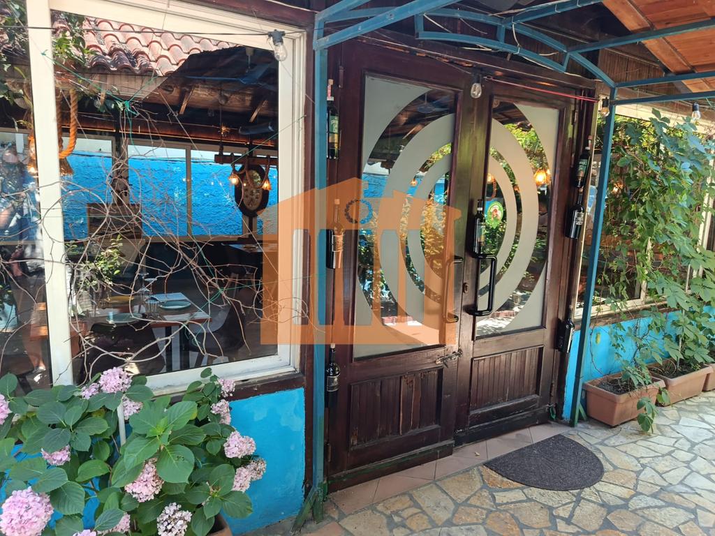 Commercial unit for sale in Hyrja e Durresit