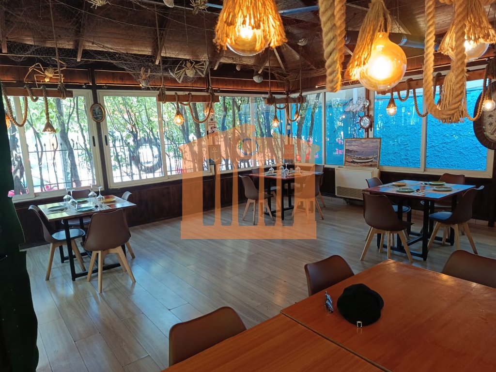 Commercial unit for sale in Hyrja e Durresit