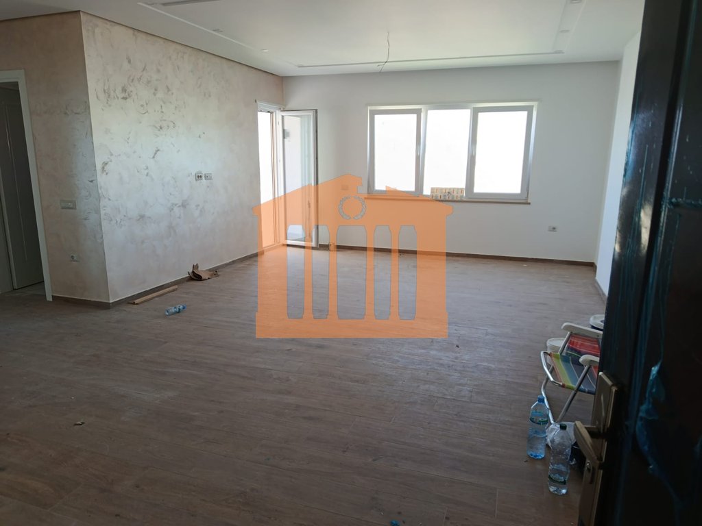 Apartment for sale in Shkembi i Kavajes