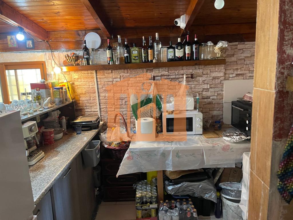 Commercial unit for sale in Shkembi i Kavajes