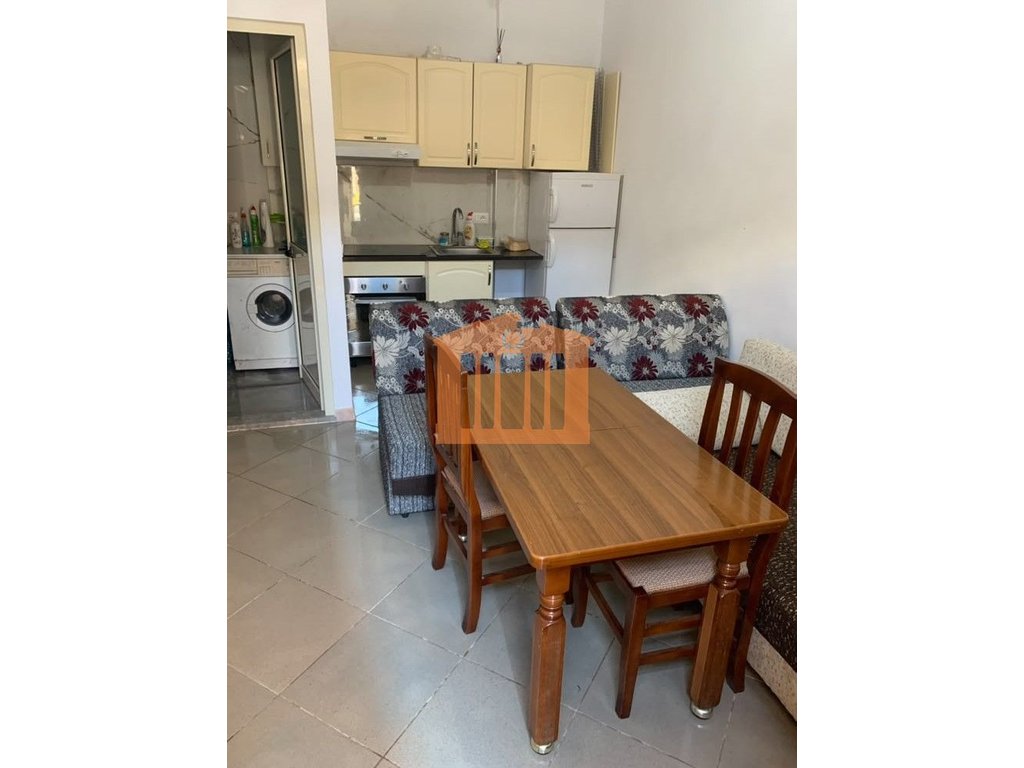 Apartment for sale in Qendra Shendetesore, Plazh, Durres
