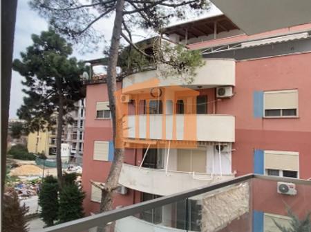 APARTAMENT 1+1 NE GOLEM, PER QIRA !