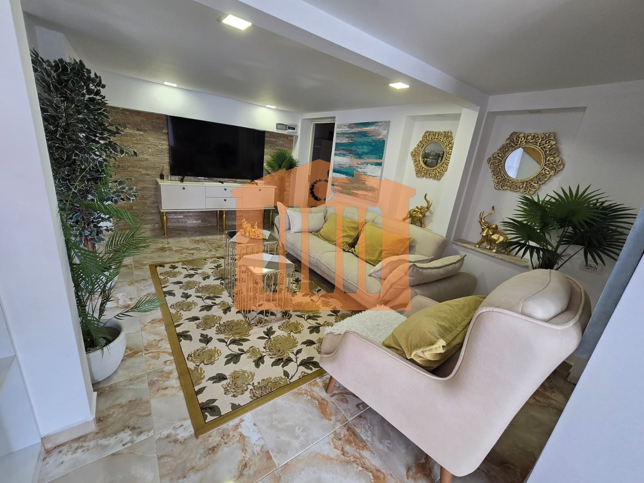 DUPLEX - PAPAFINGO 3+1 TEK MALI ROBIT PER SHITJE !