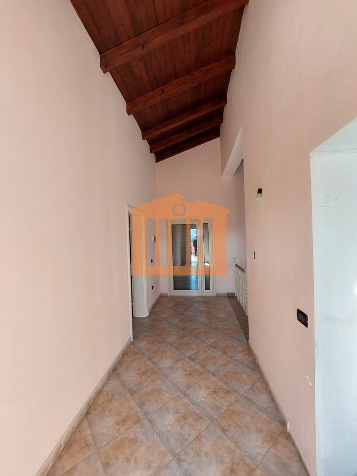 VILE 3-KATESHE NE SUKTH,DURRES,PER SHITJE!