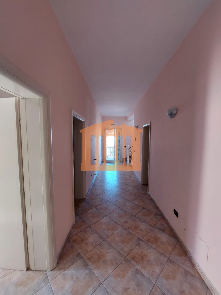 VILE 3-KATESHE NE SUKTH,DURRES,PER SHITJE!