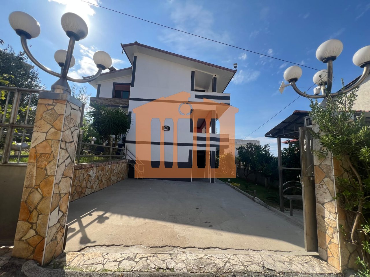 VILE  NE ARAPAJ - DURRES, PER QIRA !