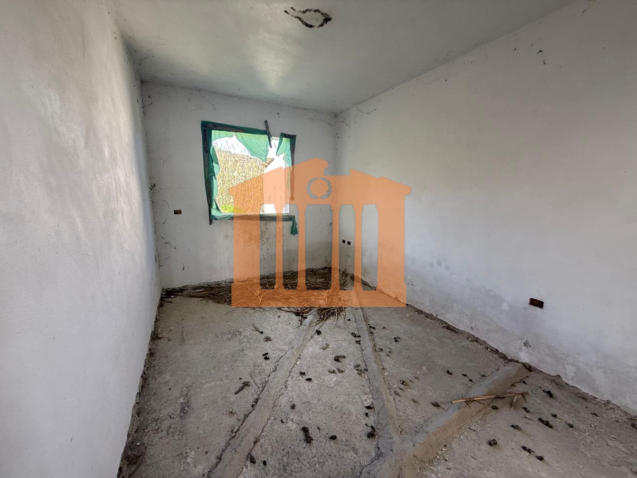 NDERTESE BUZE RRUGE NE SPITALLE DURRES, PER SHITJE!