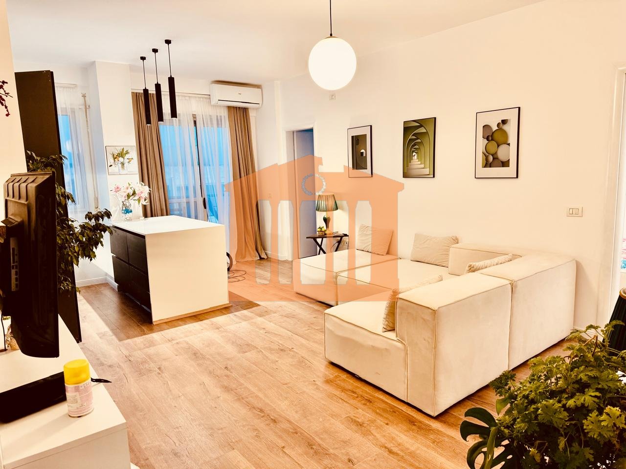 APARTAMENT 2+1 ME PAMJE DETI NE PLAZH, DURRES PER SHITJE !