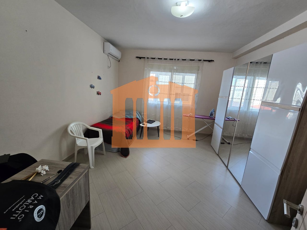 APARTAMENT 2+1 PRANE QENDRES SE DURRESIT PER SHITJE !