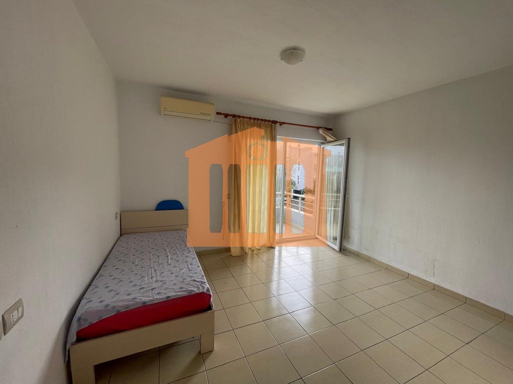 5 room apartment 166 m² in Albania, Albania