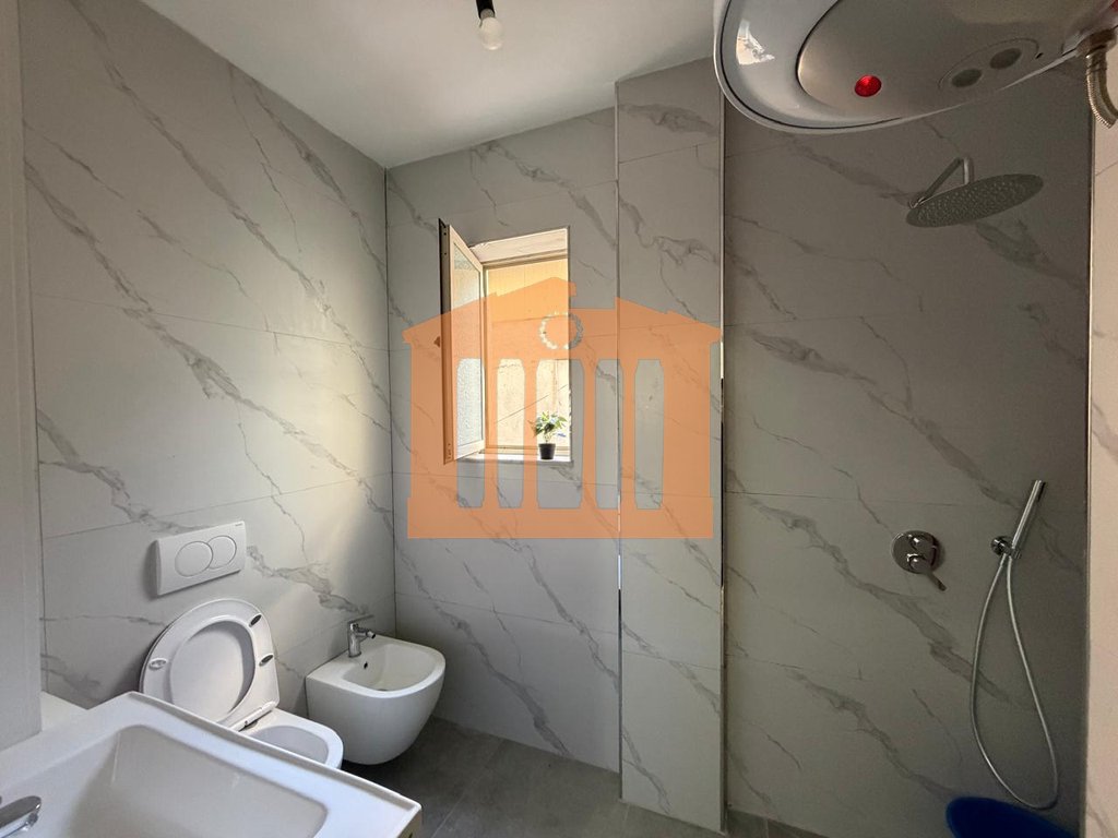 Apartment for rent in gjykata, Durres
