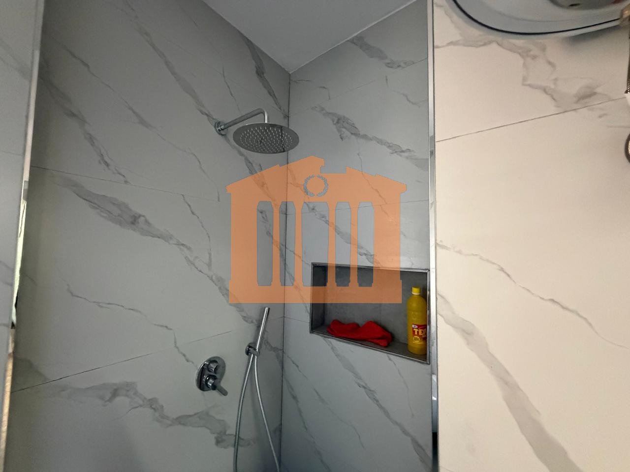 APARTAMENT 2+1+2 ME QIRA, NE DURRES!