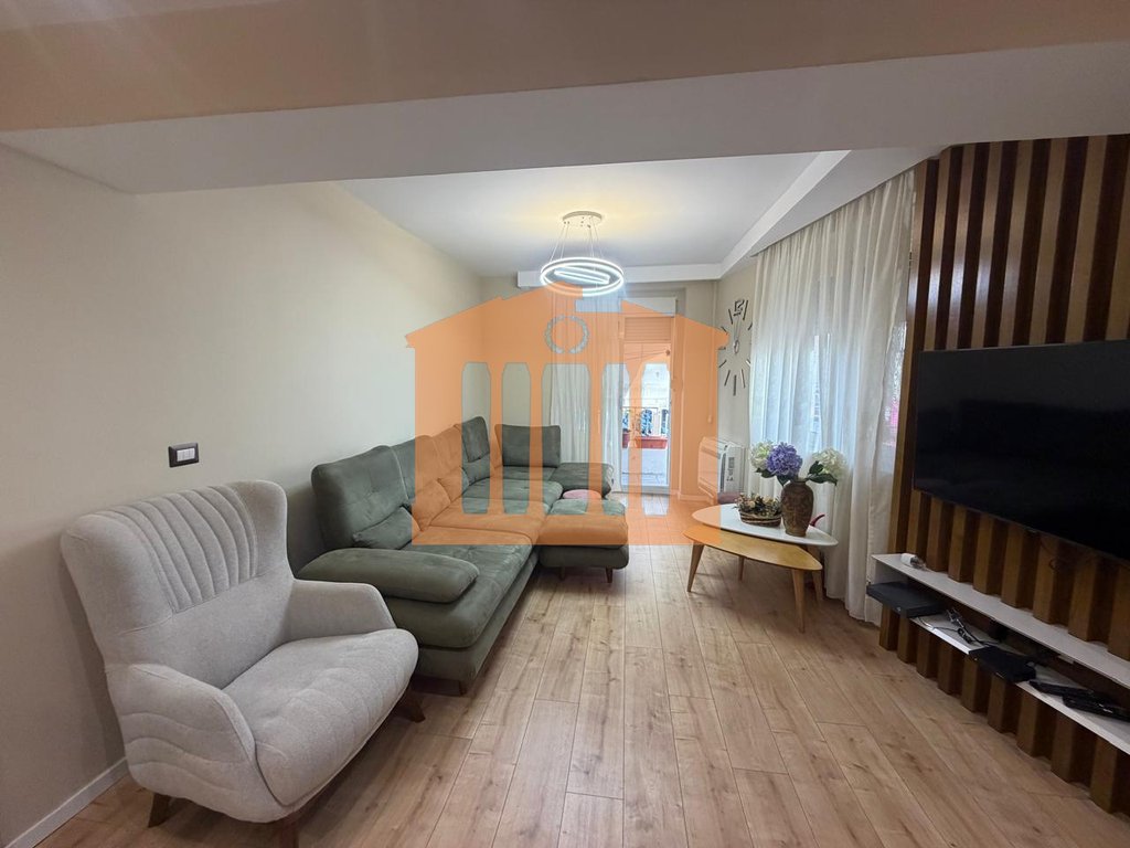 Apartment for rent in Bulevardi Kryesor, Durres (4/8)