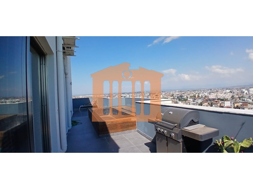 DUPLEX WITH SEA VIEW AT THE ENTRANCE OF DURRES, FOR SALE!