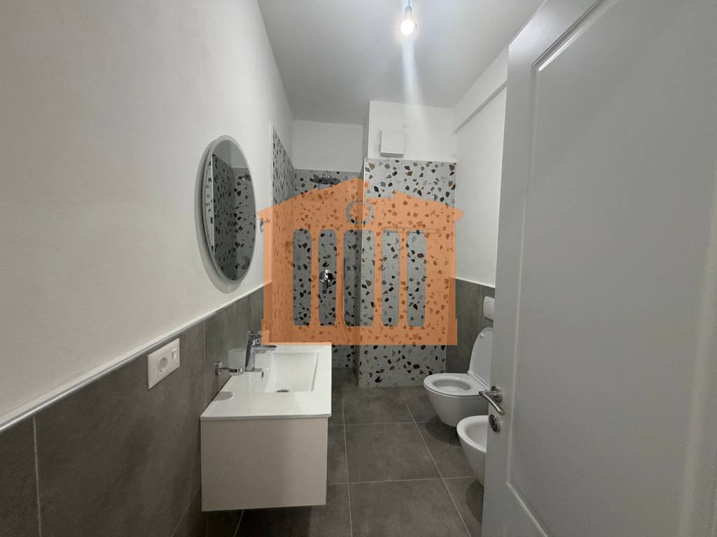 Apartment for rent in Prane Bashkise Ne, Durres (3/8)