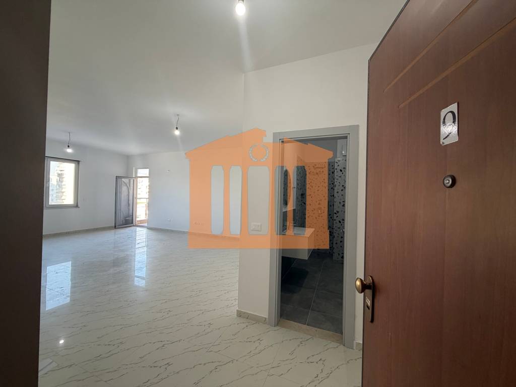 Apartment for rent in Prane Bashkise Ne, Durres (1/8)