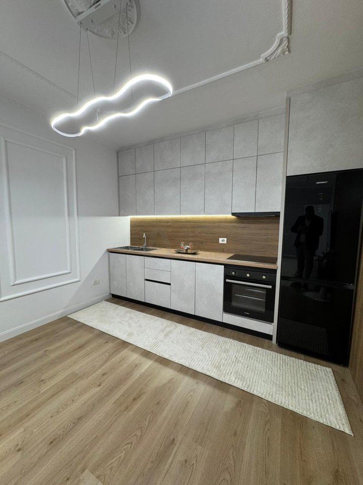 Shitet apartament 2+1+2 ne Astir, prane Eja Studio!