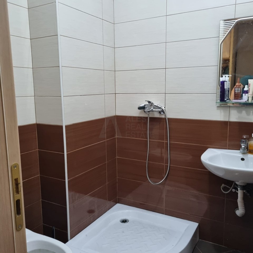 2+1 Apartment for Rent in Unaza e Re, Astir!