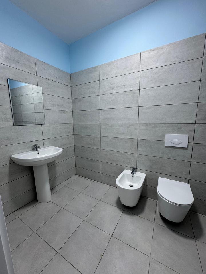 Apartament 3+1 me qira në Univers City