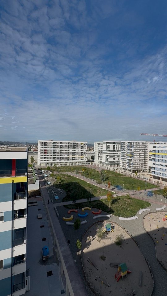 Shitet Apartament 1+1 tek Univers City