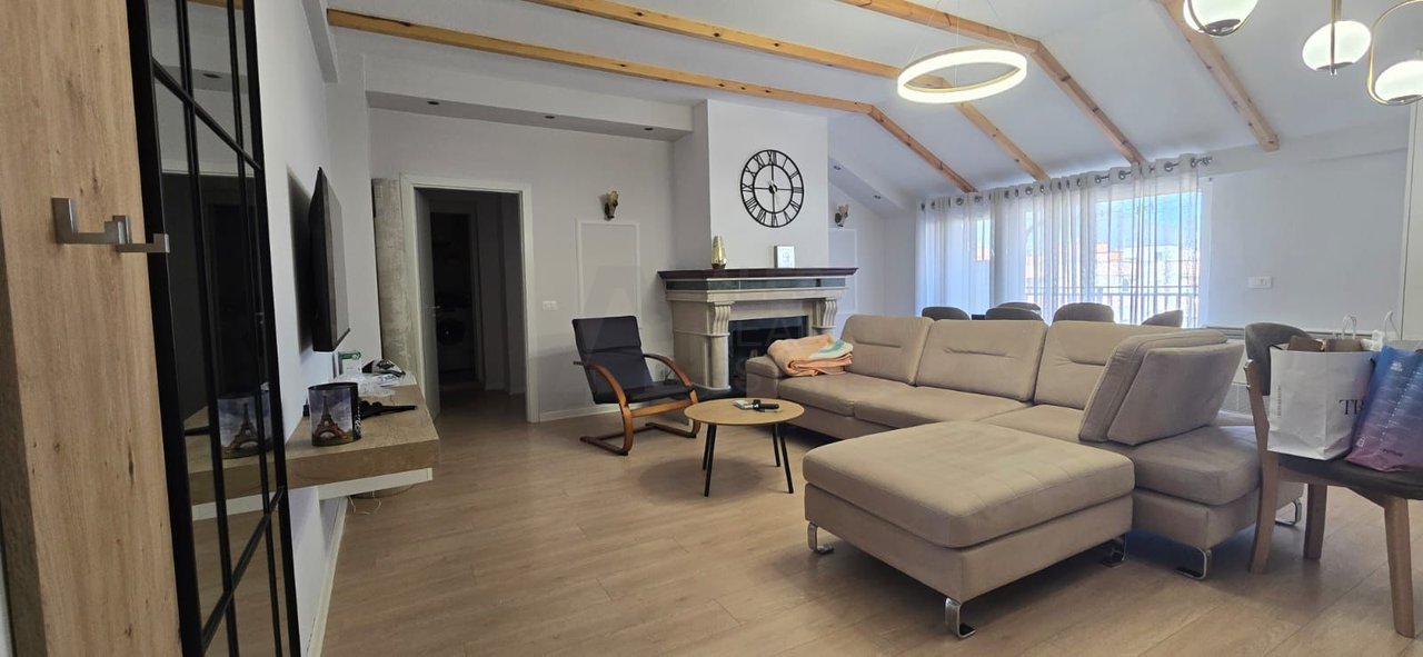 For Rent 1+1 Apartment – Komuna e Parisit, near the Playground