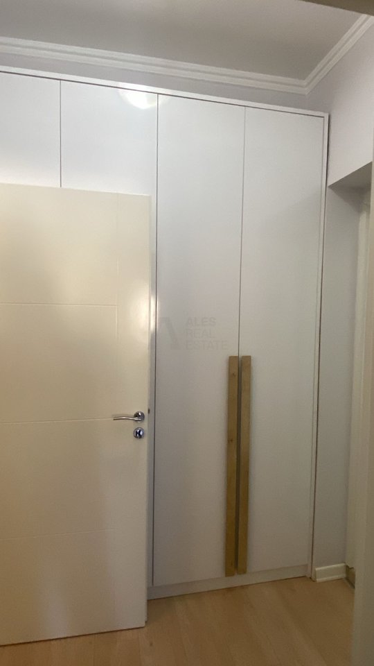 For Rent 1+1 Apartment – Komuna e Parisit, near the Playground