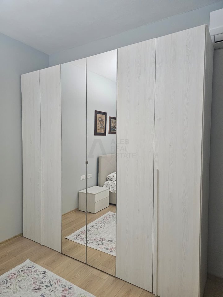 Jepet apartament 2+1 me qira tek "Oasis Residence"!