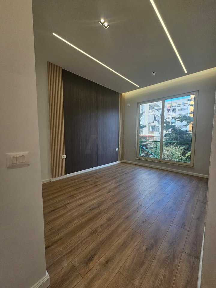 Vendesi appartamento 2+1 vicino a 2 Palmave, Astir!