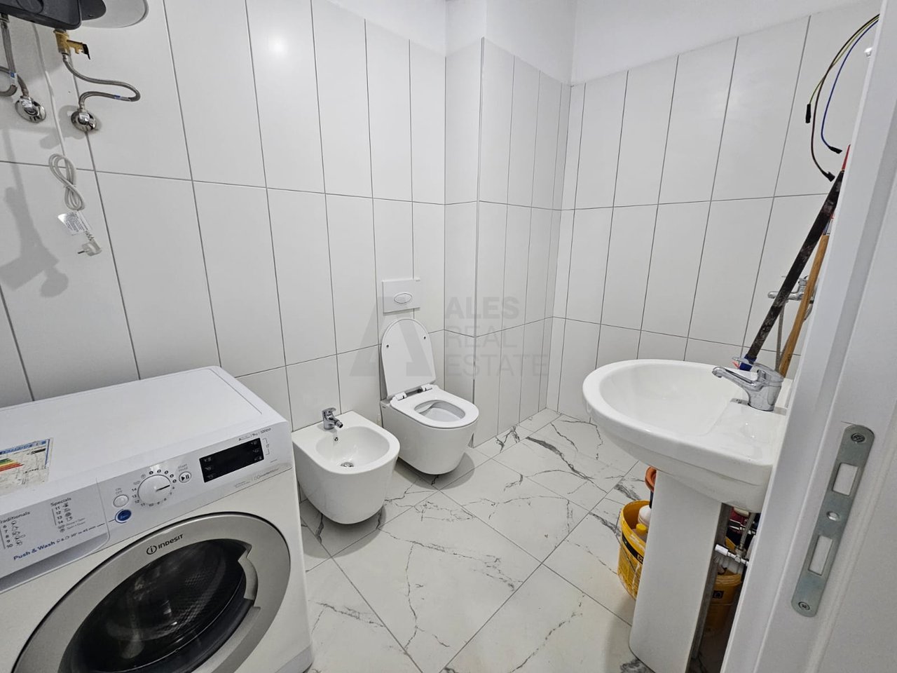 Appartamento 2+1 in affitto a UNIVERS CITY!!