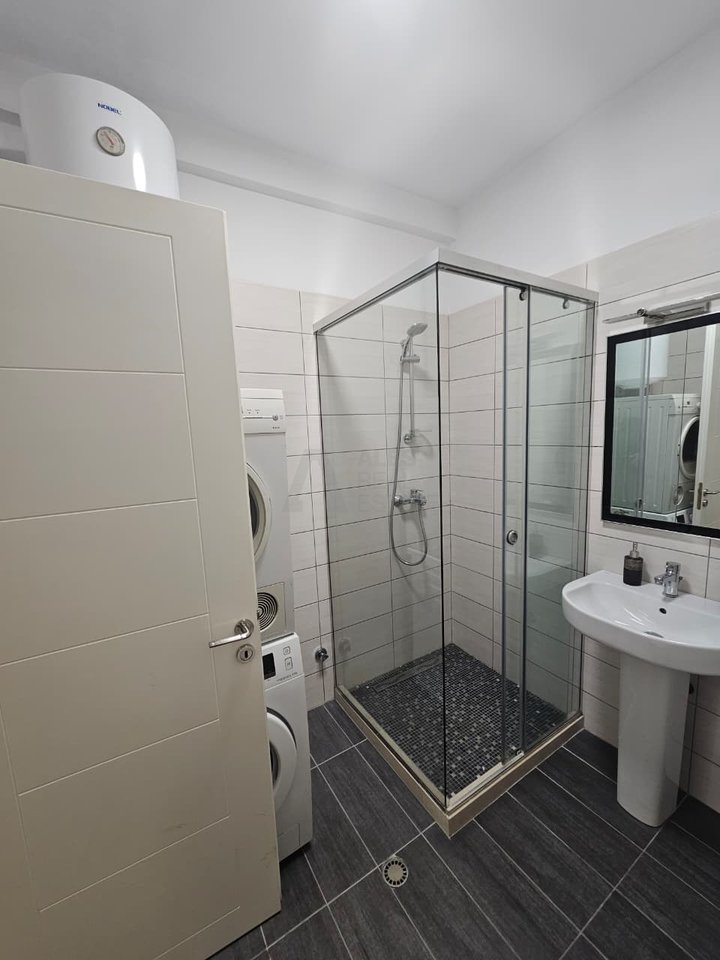 2+1 Apartment for sale near the Roundabout in Astir!