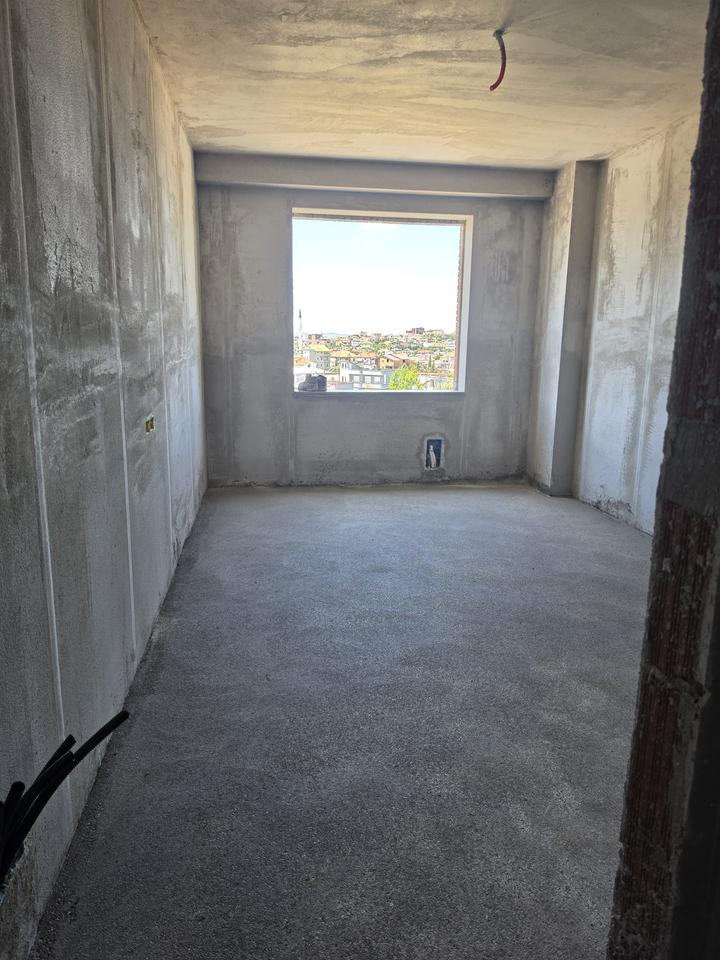 SHITET APARTAMENT 2+1+2 ,120,000 euro – LIQENI I PASKUQANIT