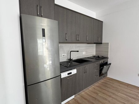1+1 apartment with parking space for rent, at Univers City!
