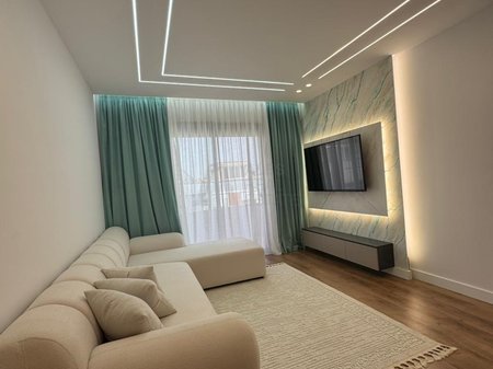 Vendesi in vendita 1+1 ad Astir!