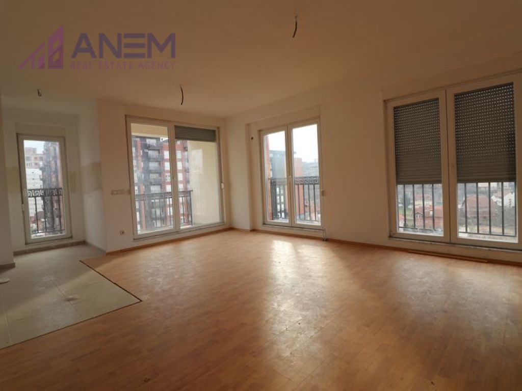 Banesë në shitje 94m2 në Mat