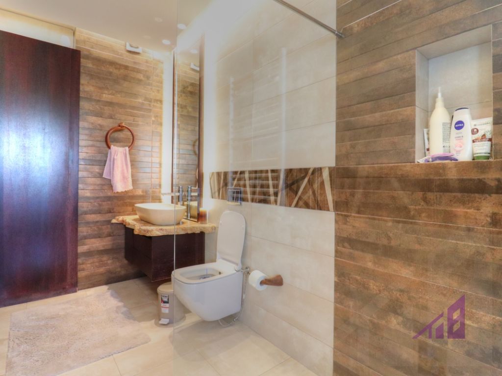 Penthouse me qira me 3 dhoma gjumi ne lagjen Arberia