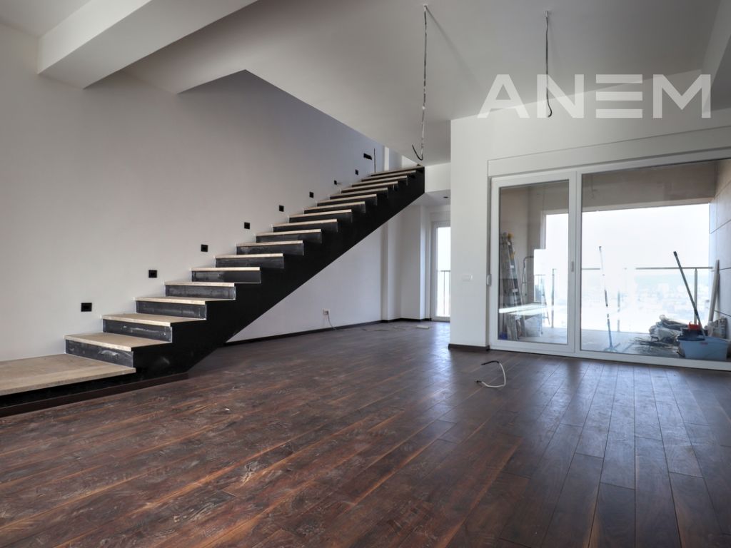 Zyre me qira 140m2 në Veternik