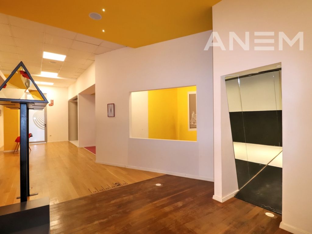 Lokal per shitje 222m2 ne lagjen Arberia (Dragodan)4
