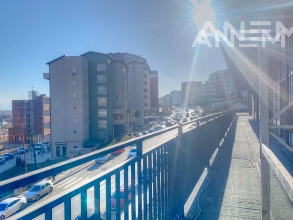 Objekt me qira 716m2 në Arbëri0