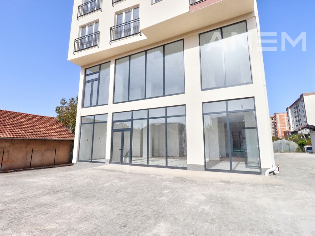 Residential building 2300m2 for rent in Fushë Kosovë3