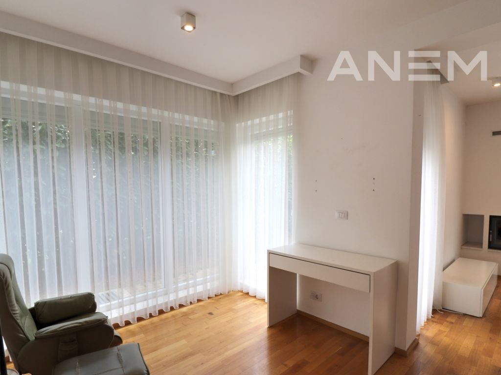 House for rent 174m² in Marigona Residence